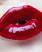 KISSS.............