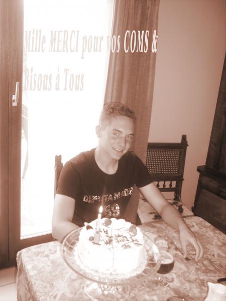 Gros Bisous & Merci pour Tout...  Super